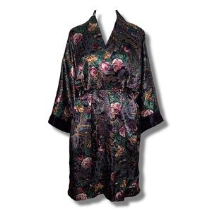 Vintage Floral Paisley Satin Robe